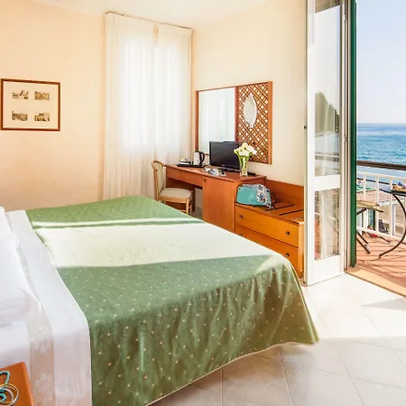 加布里埃拉酒店