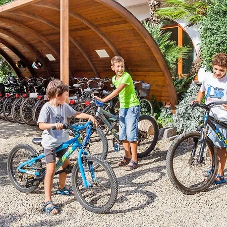 Gabriella Готель Діано-Марина