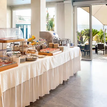 Gabriella فندق دْيانو مارينا